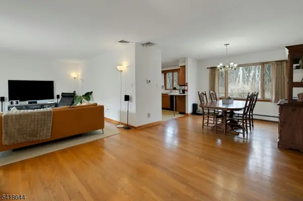 48 Gordon Rd, Roxbury Twp., NJ 07885