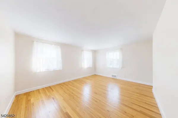 16 Tooker Ave, Springfield Twp., NJ 07081