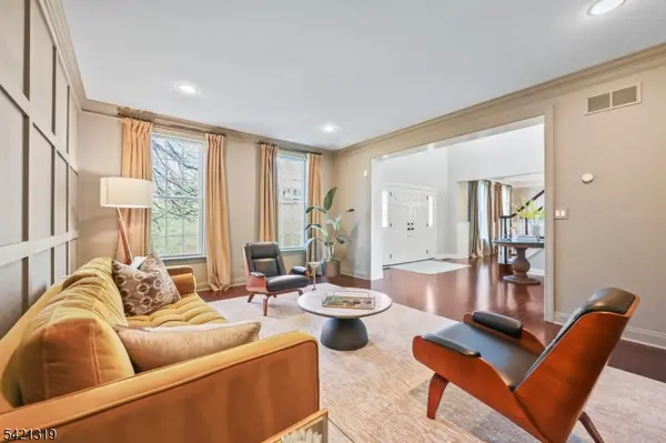 12 Skyline Dr, Randolph Twp., NJ 07869