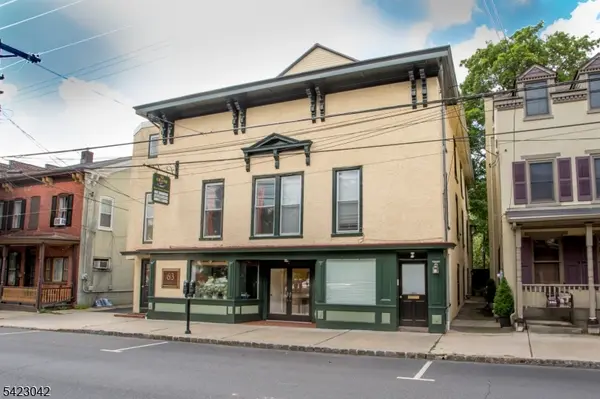 63 Coryell St, Lambertville City, NJ 08530