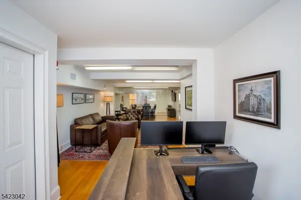 63 Coryell St, Lambertville City, NJ 08530