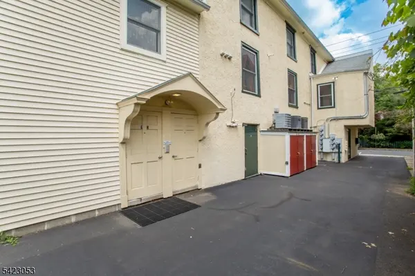 63 Coryell St, Lambertville City, NJ 08530