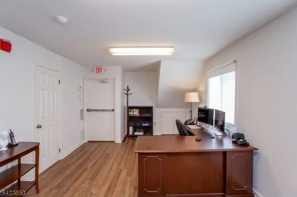 63 Coryell St, Lambertville City, NJ 08530