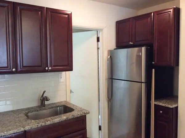 109 Scoles Ave, Clifton City, NJ 07012