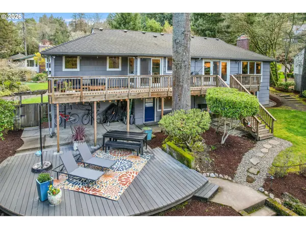 2400 SW RICHARDSON ST, Portland, OR 97239