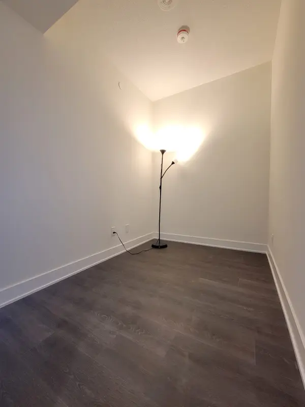 188 Fairview Mall DR #310, Toronto C15, ON M2J 0H7