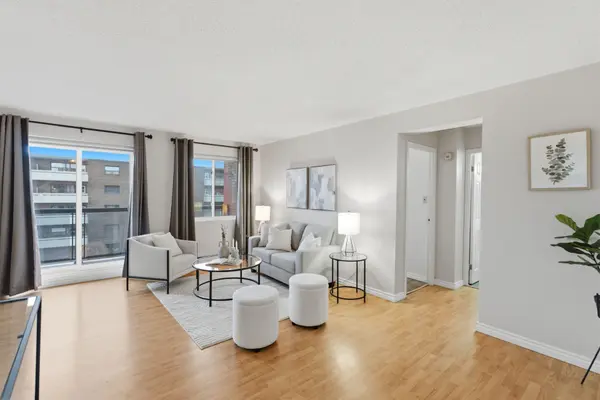 131 Taunton RD E #408, Oshawa, ON L1G 3T8