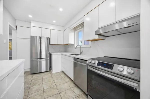 126 MILFORD HAVEN DR, Toronto E09, ON M1G 3E1