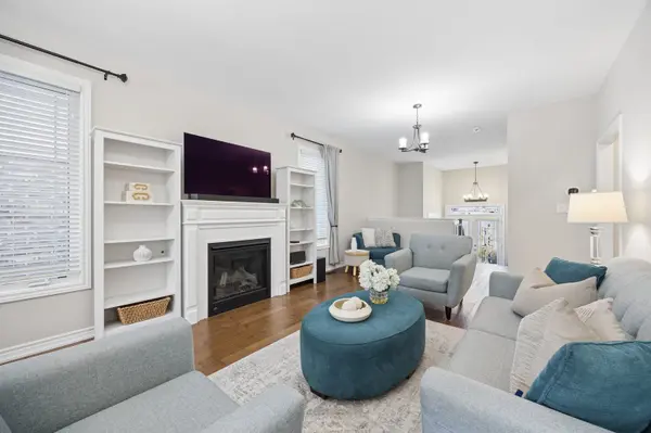 47 Gordon Cowling ST, Clarington, ON L1E 0G7