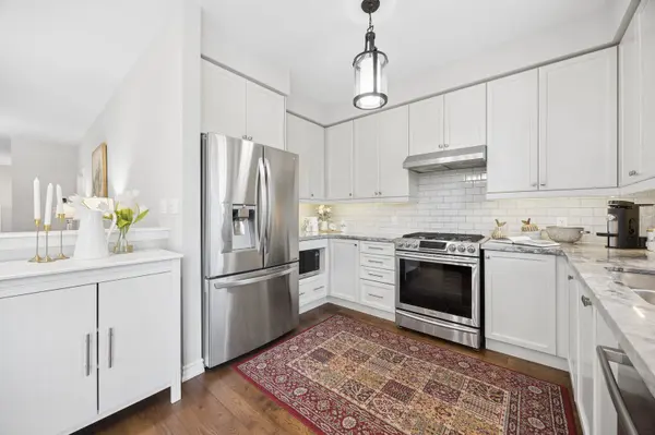 47 Gordon Cowling ST, Clarington, ON L1E 0G7