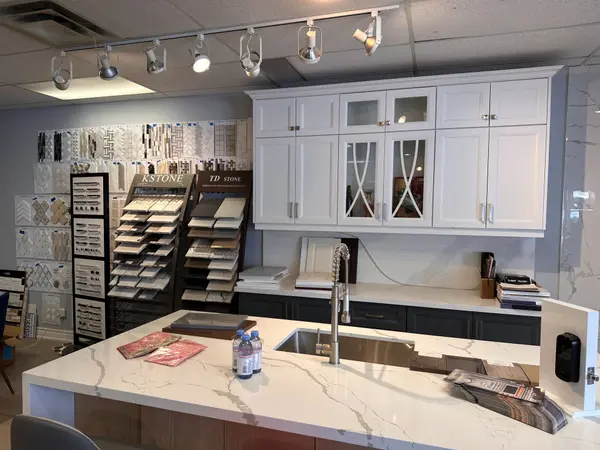 160 East Beaver Creek RD #29, Richmond Hill, ON L4B 3L4