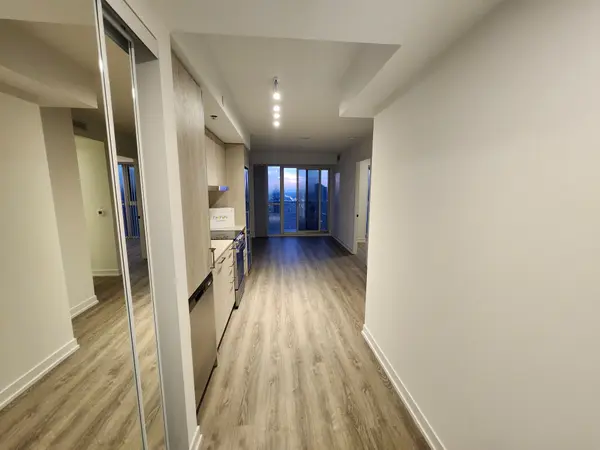 195 Commerce ST #3108, Vaughan, ON L4K 0P9