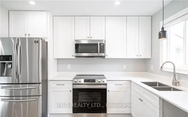 19 Loon AVE #Main Floor, Barrie, ON L4N 8W6