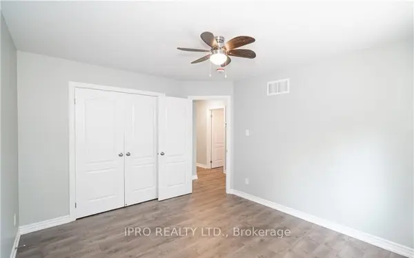 19 Loon AVE #Main Floor, Barrie, ON L4N 8W6