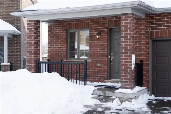 11 Bedford Estates CRES, Barrie, ON L4N 9K5