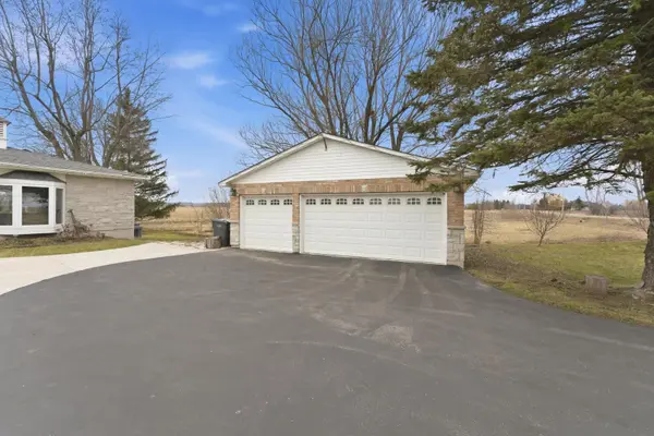 13088 Heritage RD, Caledon, ON L7C 1T4