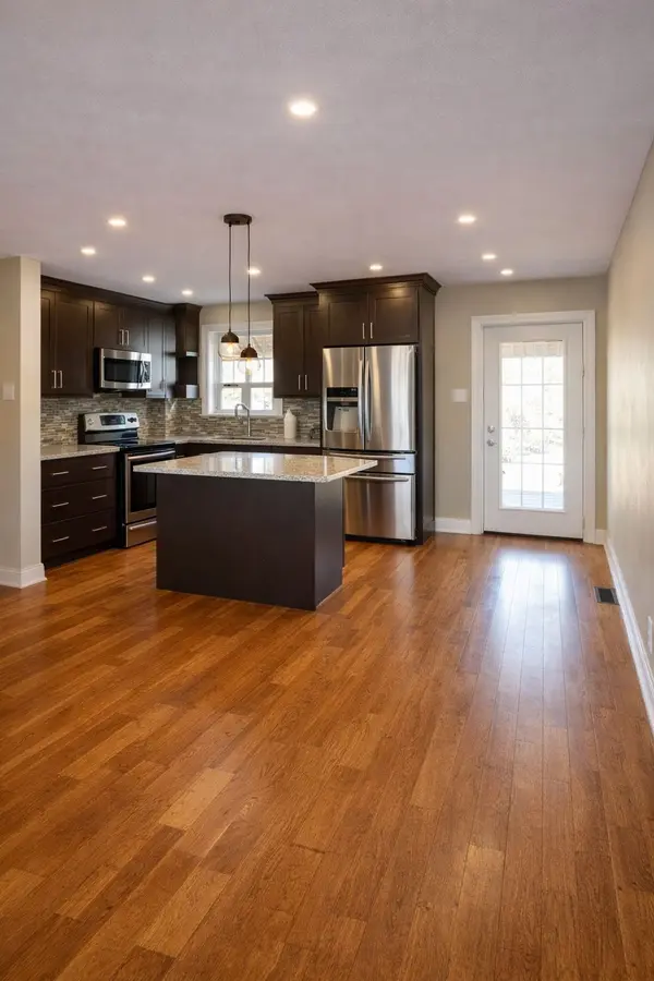 166 Schell AVE #Main, Toronto W04, ON M6E 2T1