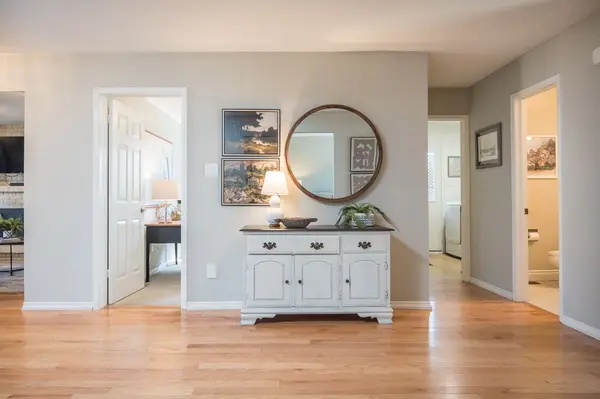 284 Randall CRES, Milton, ON L9T 4X7