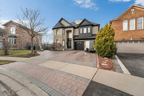 20 Silktop TRL, Brampton, ON L6R 2K4