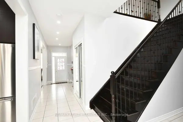 17 Eagle Plains (UPPER) DR, Brampton, ON L6R 3M6