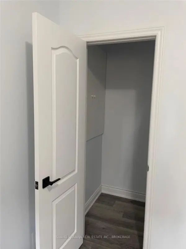 353 Blinco TER #Bsmt, Milton, ON L9T 8Y8