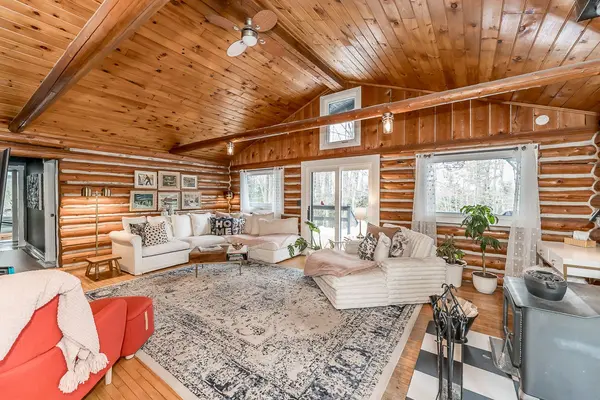 1017 SAVAGE SETTLEMENT RD, Perry, ON P0A 1Y0