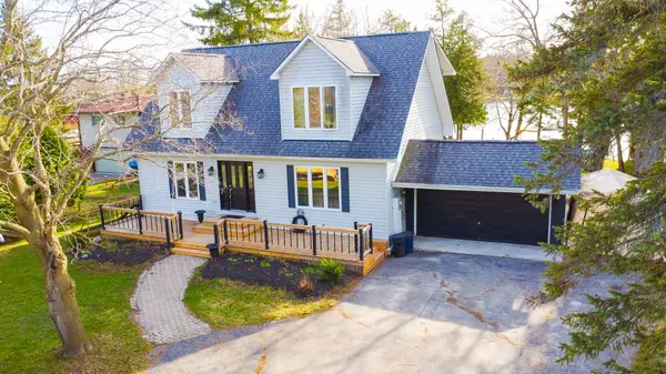 867 Twomey PL, Selwyn, ON K0L 1T0