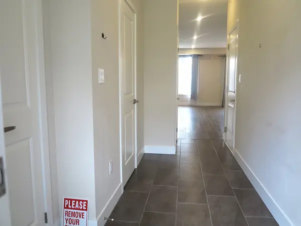 1960 Dalmagarry RD #37, London North, ON N6G 0T8