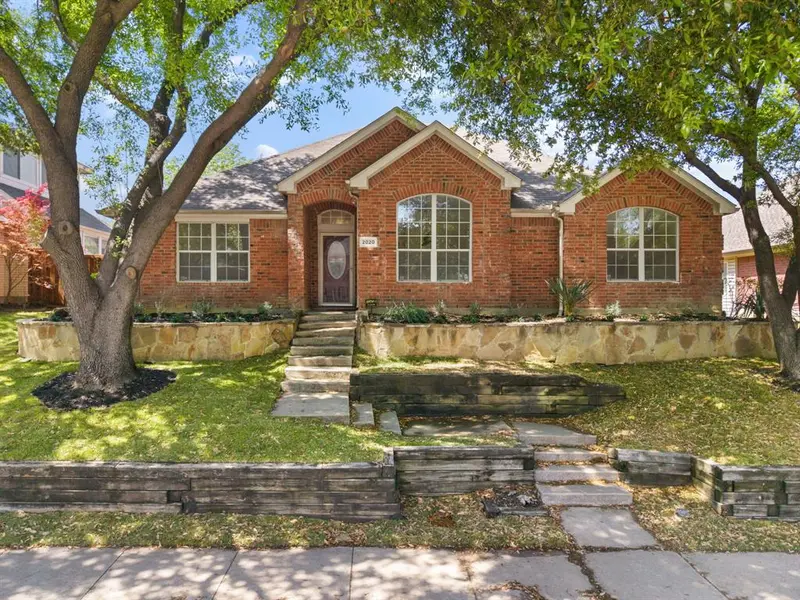 2020 Piedmont Drive, Lewisville, TX 75067