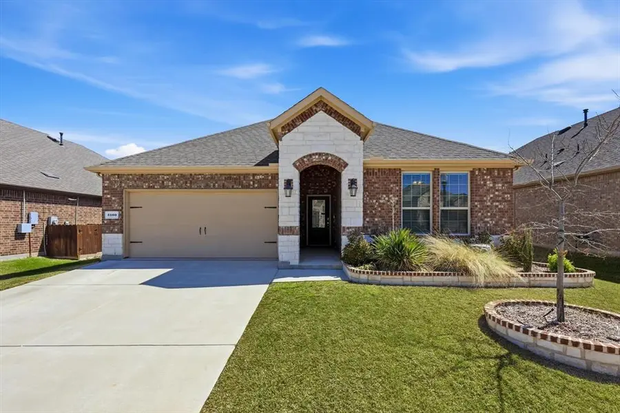 3100 Denver Avenue, Aubrey, TX 76227
