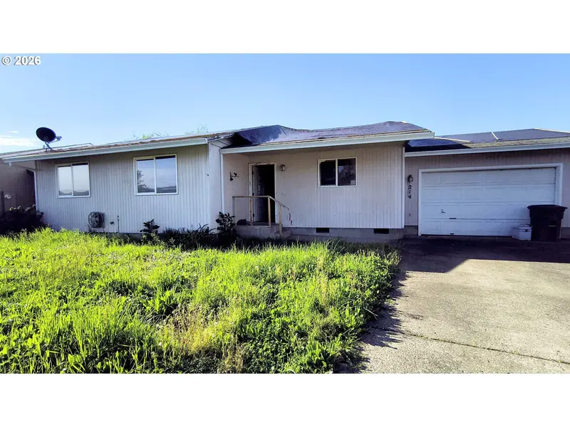 214 VALLEY CT, Sutherlin, OR 97479