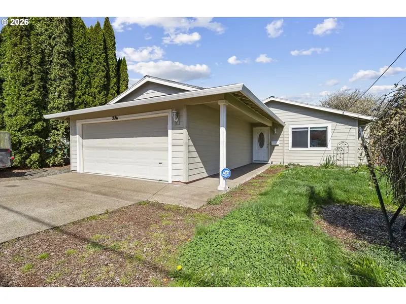 2211 23RD AVE, Forest Grove, OR 97116