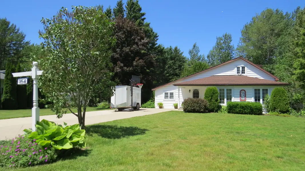 164 EDWARD ST, Saugeen Shores, ON N0H 2L0