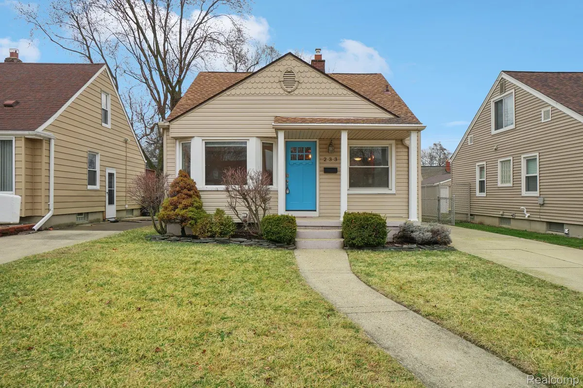 233 Linden AVE, Royal Oak, MI 48073