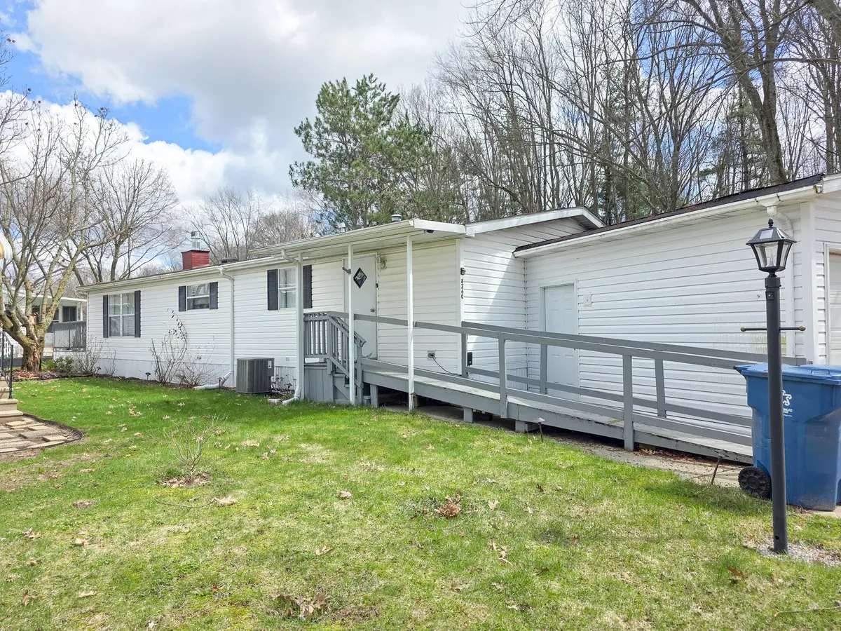 8260 Earls CT, Alamo Twp, MI 49009