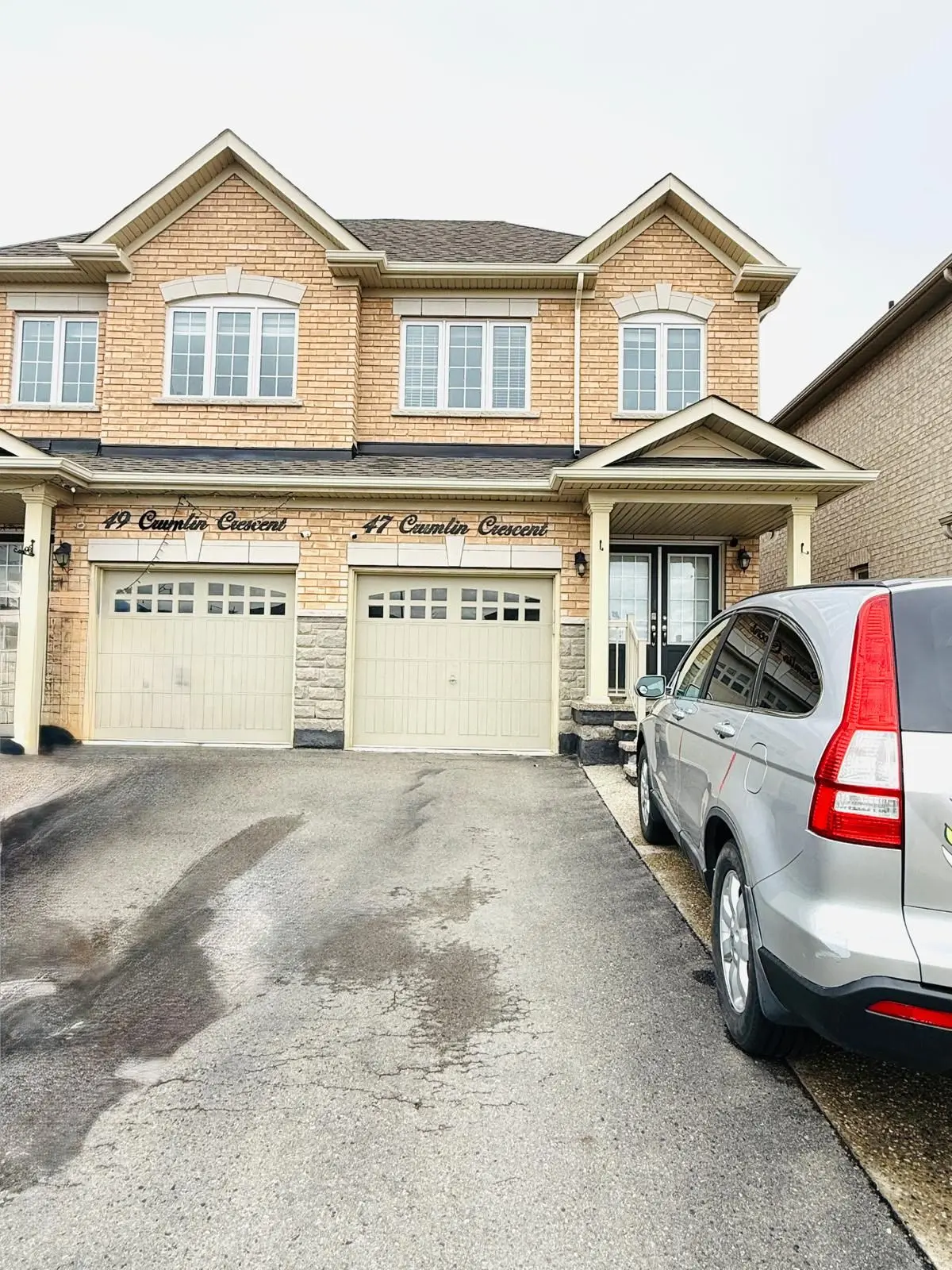 47 Crumlin CRES, Brampton, ON L6X 0Y3