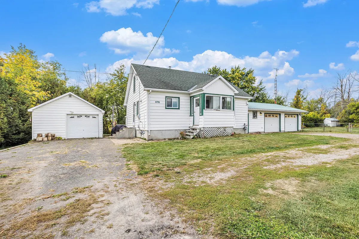 476 County 29 RD, Rideau Lakes, ON K7A 4S5