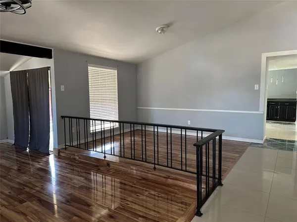 4601 Elm Ridge Lane, Garland, TX 75044