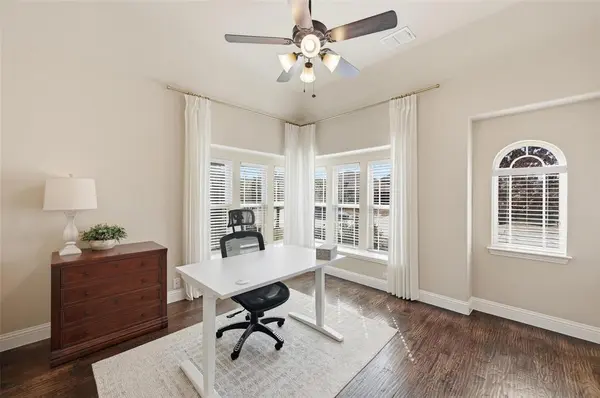 8805 Cassidy Lane, Aubrey, TX 76227