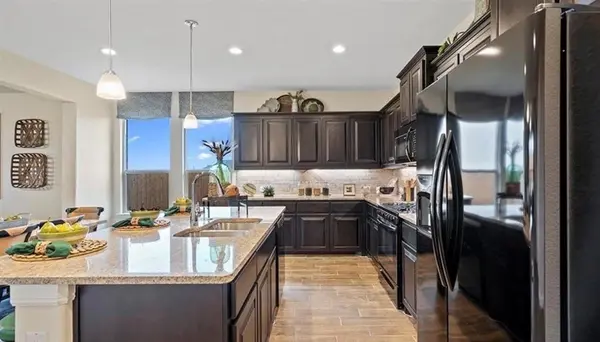 3207 Camden Creek Road, Krum, TX 76249