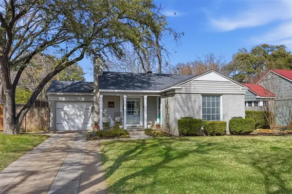 6424 Darwood Avenue,  Fort Worth,  TX 76116