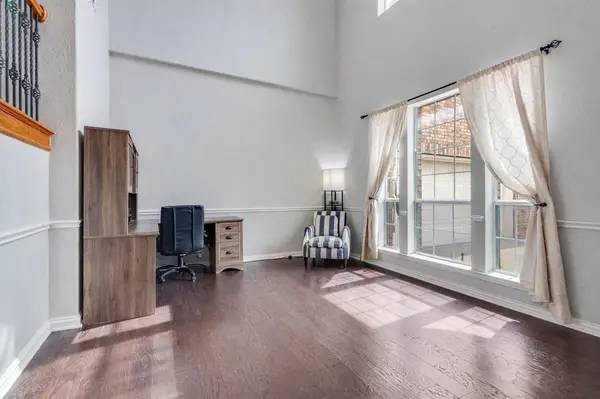 5717 Almond Lane, Fort Worth, TX 76244