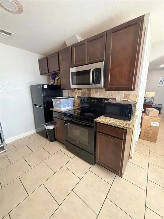 422 Bois D Arc Avenue, Princeton, TX 75407