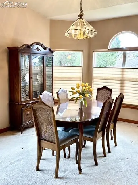 5431 Wells Fargo DR, Colorado Springs, CO 80918