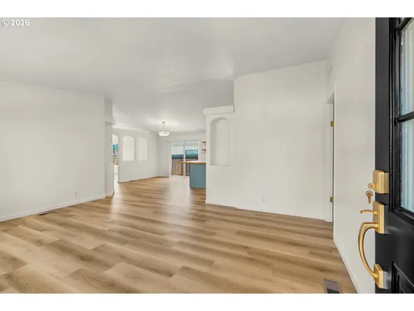 32938 SW ACACIA CT #72, Cornelius, OR 97113