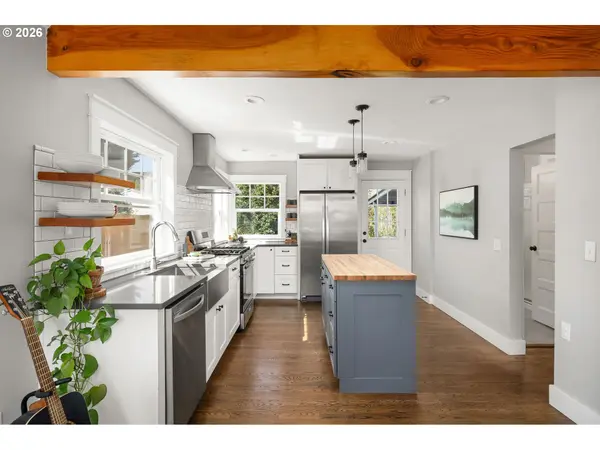 6133 NE 18TH AVE, Portland, OR 97211