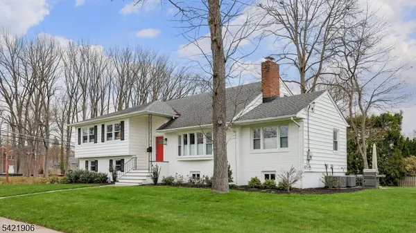 401 Poe Ave, Westfield Town, NJ 07090