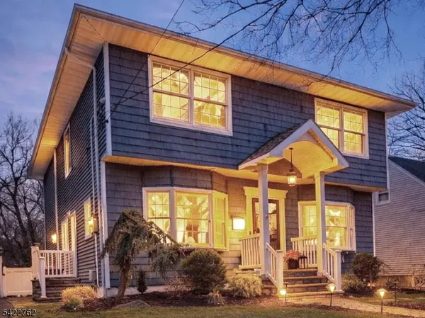 347 W Passaic Ave, Rutherford Boro, NJ 07070