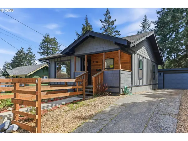 1391 CENTRAL AVE, Coos Bay, OR 97420