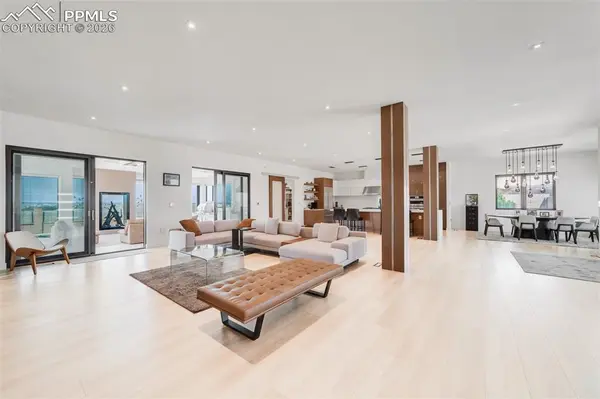 5805 Sawyer Ridge DR, Pueblo, CO 81008